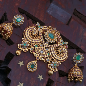 kemp stone peacock design pendant with jimikkas