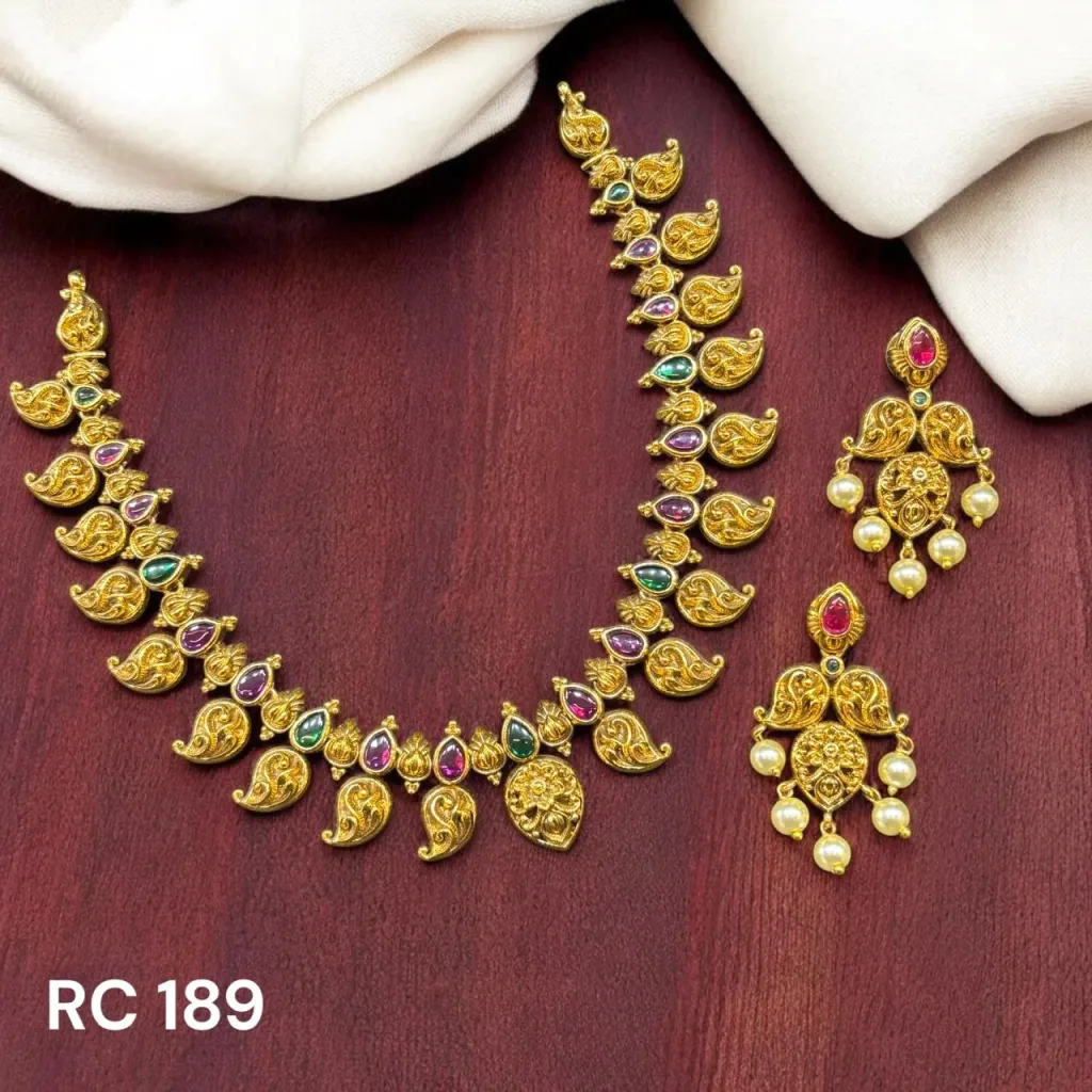 antique finish manga necklace with earrings antique finish manga necklace with earrings