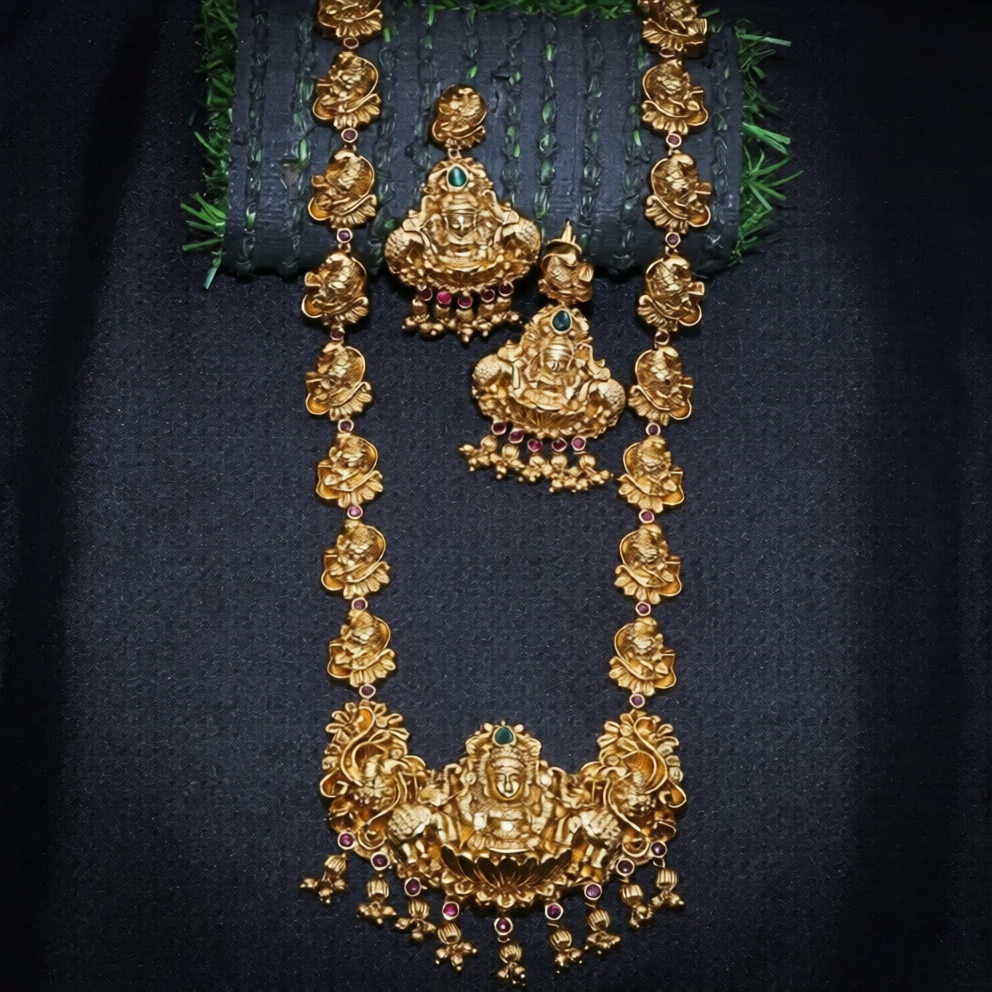 lakshmi with peacock design antique haram lakshmi with peacock design antique haram