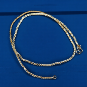 gold finish square & breadth design chain 18